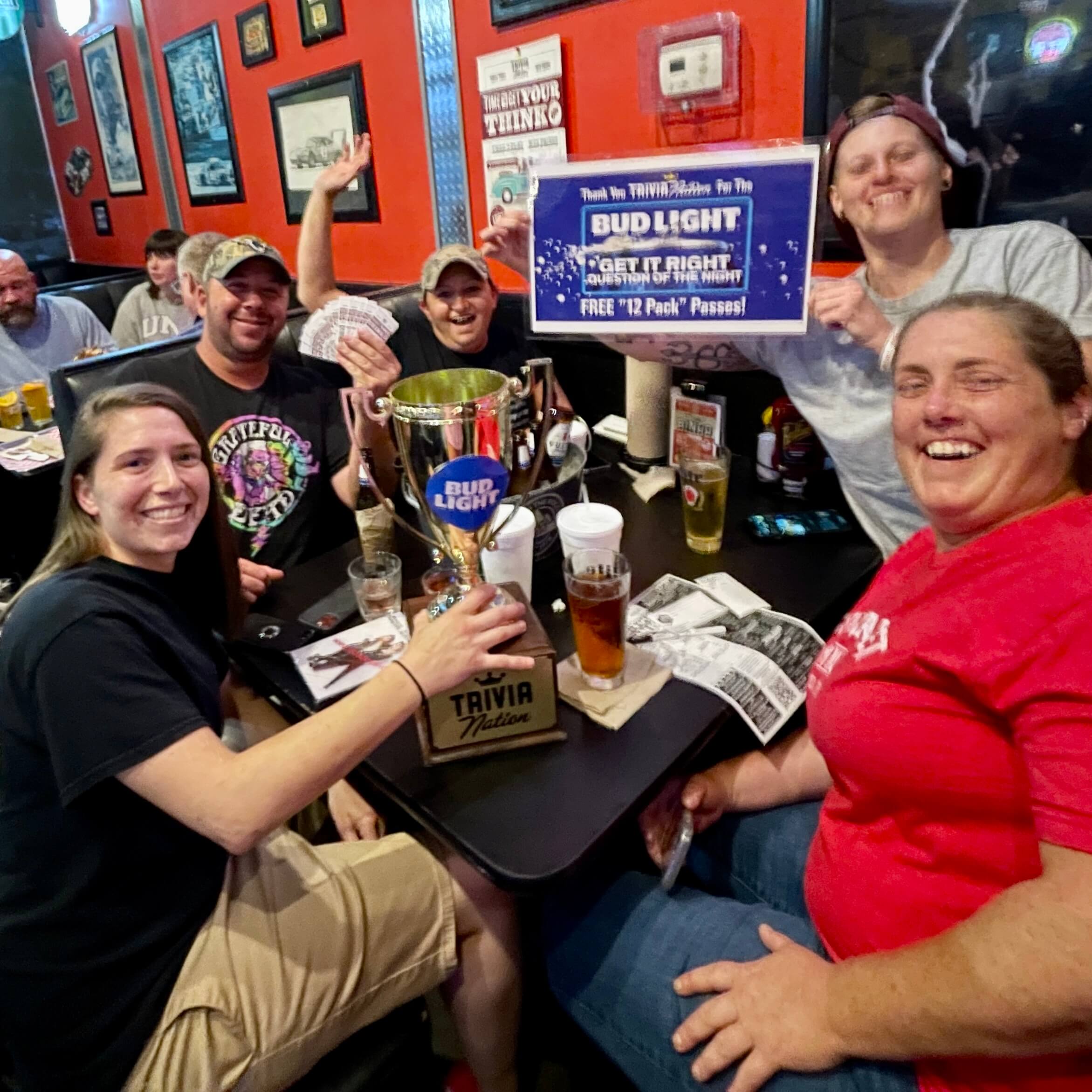Dick's Wings and Grill Jacksonville FL 32225 trivia night 6