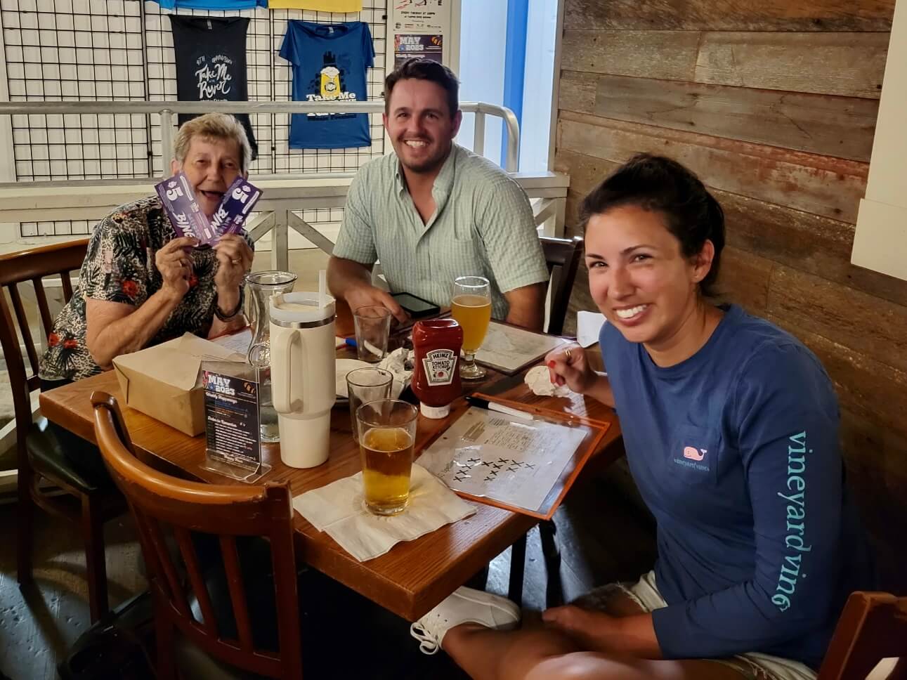 Tarpon River Brewing Fort Lauderdale FL 33301 trivia night 8