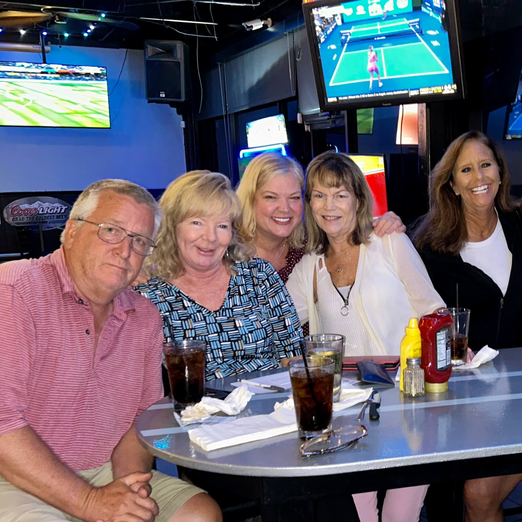 Cliff's Bar & Grill Jacksonville FL 32225 trivia night 2