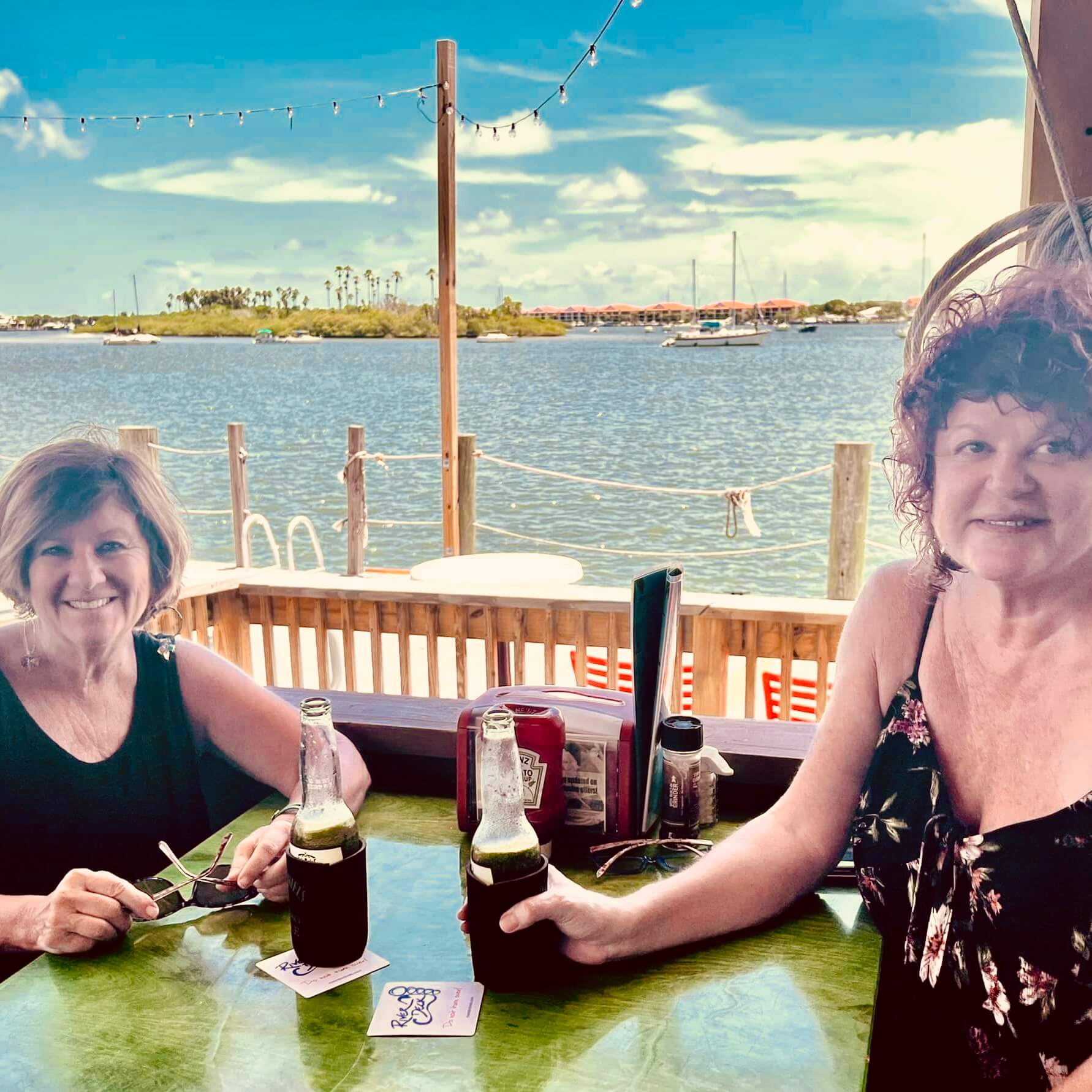River Deck Tiki Bar & Restaurant New Smyrna Beach FL 32168 trivia night 4